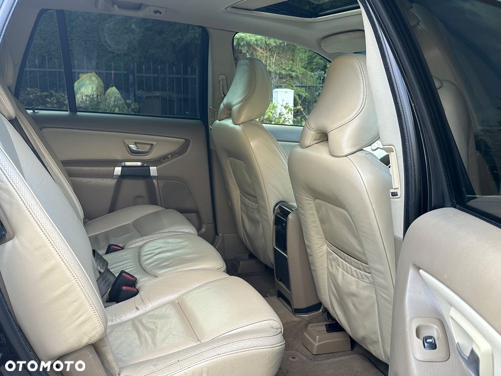 Volvo XC 90 D5 Executive - 14