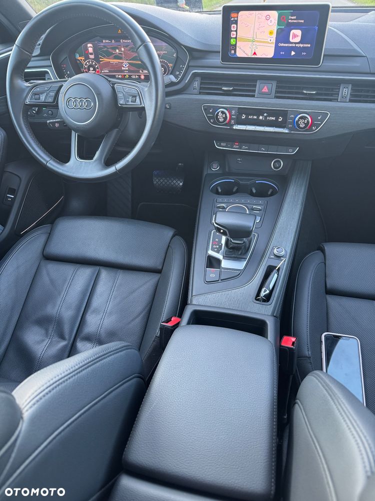 Audi A4 Limousine - 16