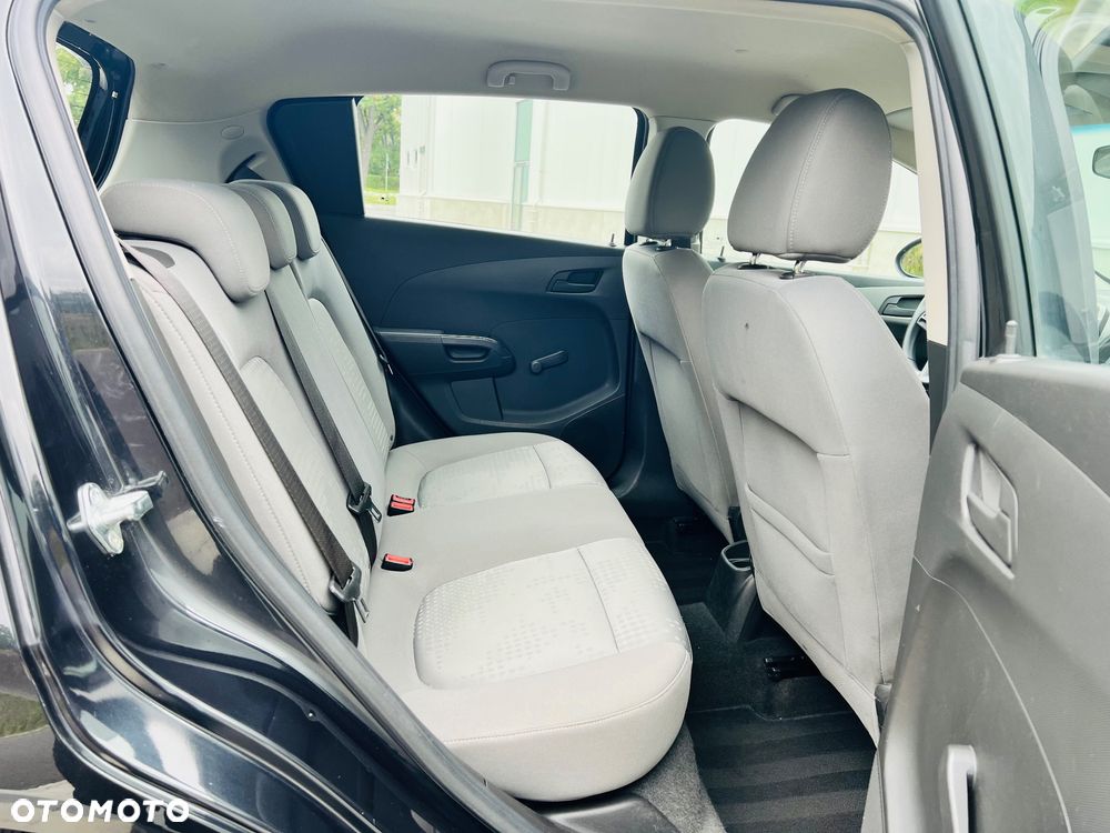 Chevrolet Aveo 1.2 LT - 31