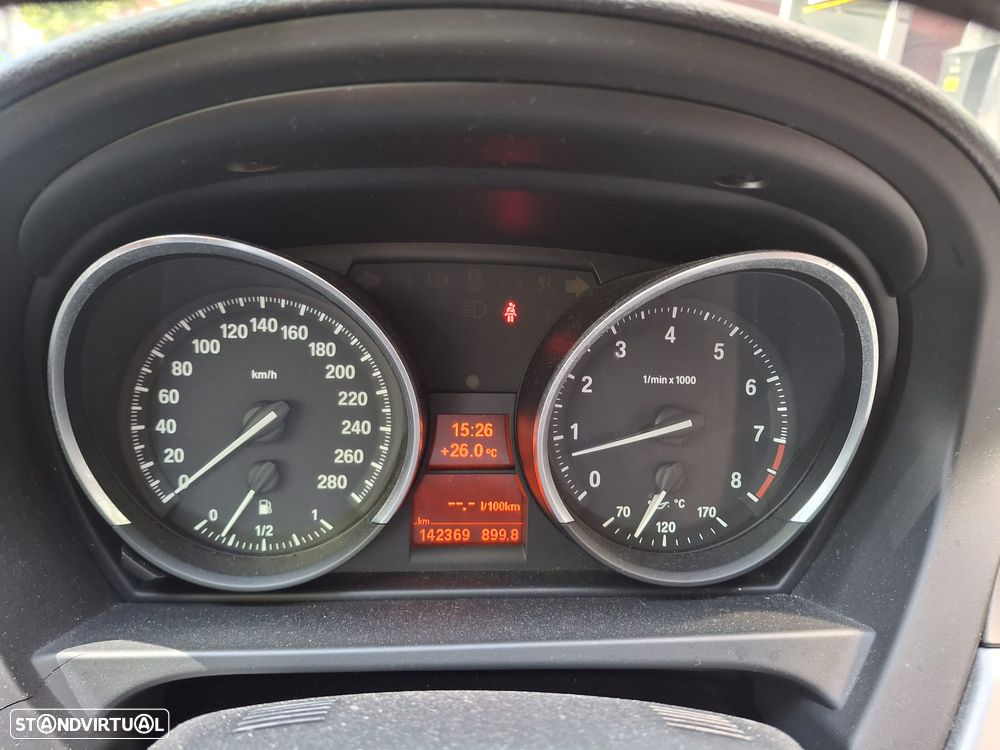 BMW Z4 23 i - 18