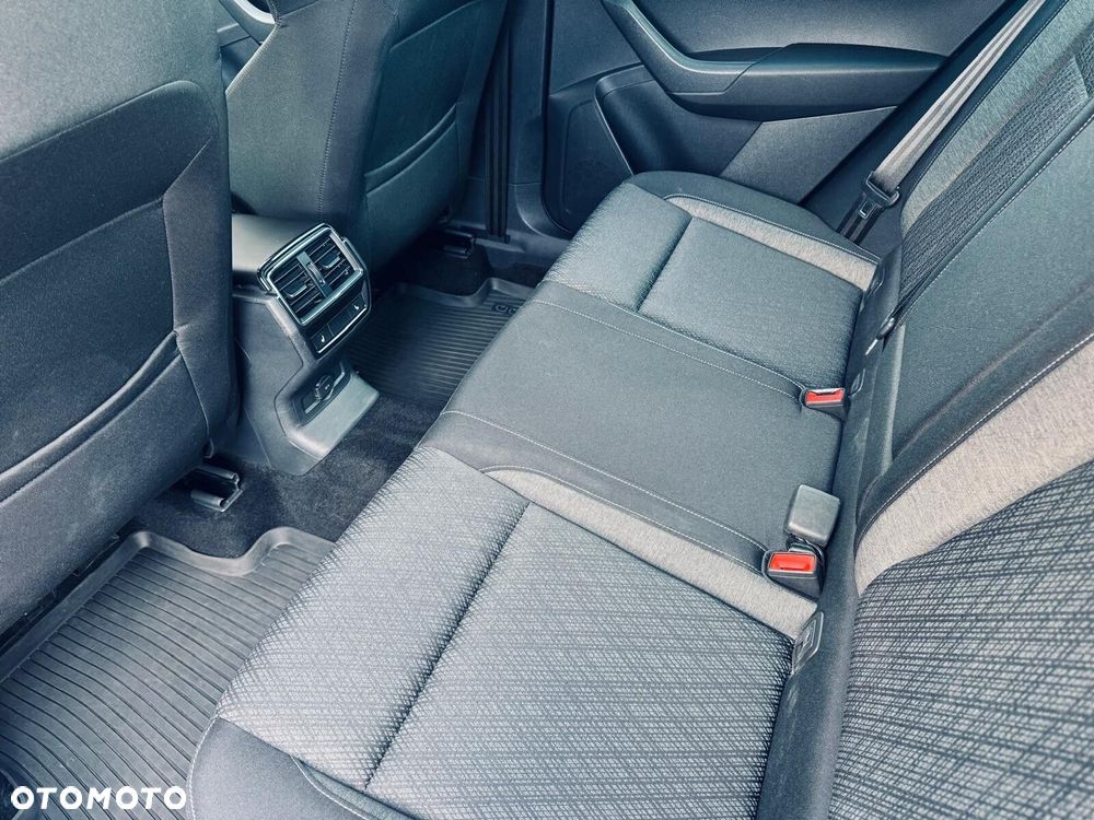 Skoda Karoq 2.0 TDI SCR 4x4 Style DSG - 14