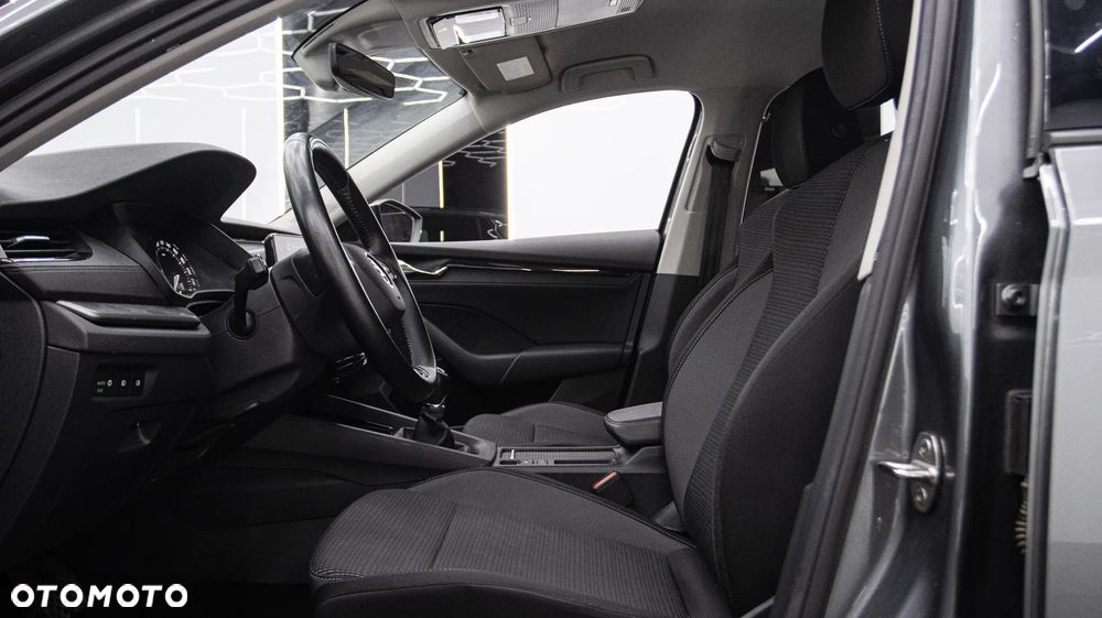 Skoda Octavia 2.0 TDI Ambition - 17
