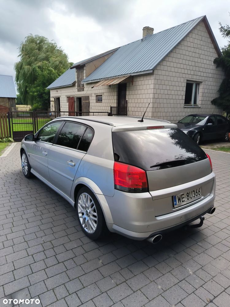 Opel Signum 2.8 V6 Sport - 2