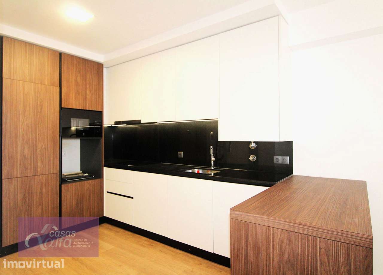 Apartamento T1 Mobilado e Equipado  Planalto | Leiria - Grande imagem: 5/12