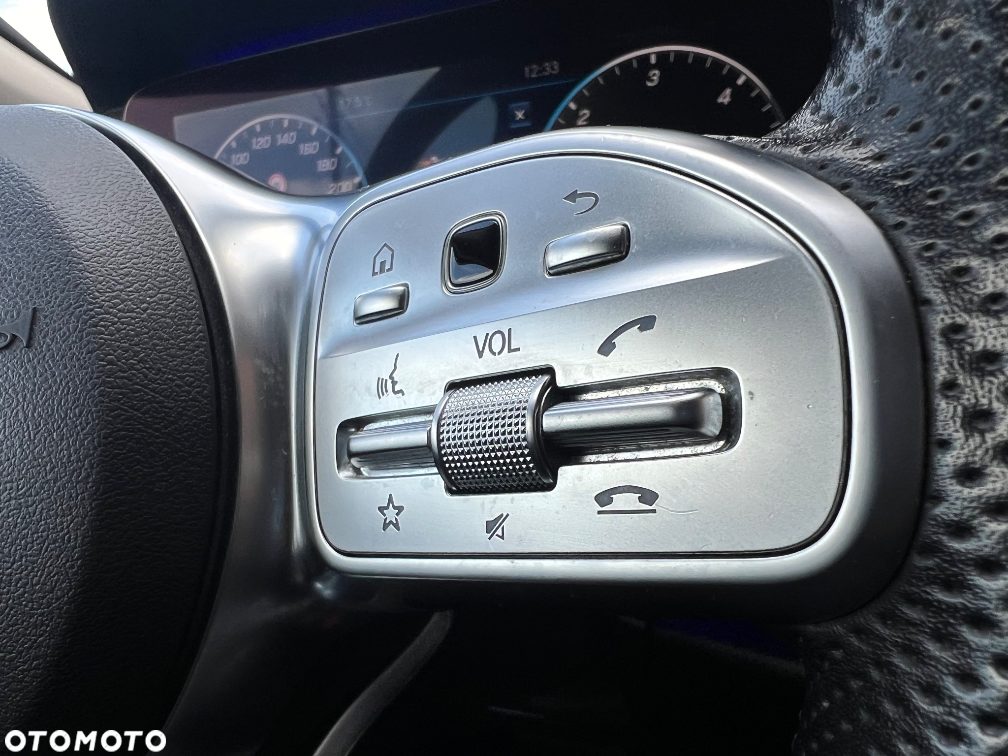 Mercedes-Benz CLS 220 d 9G-TRONIC AMG Line - 19