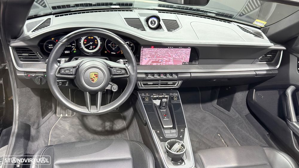 Porsche 911 (992) Carrera 4S PDK - 42