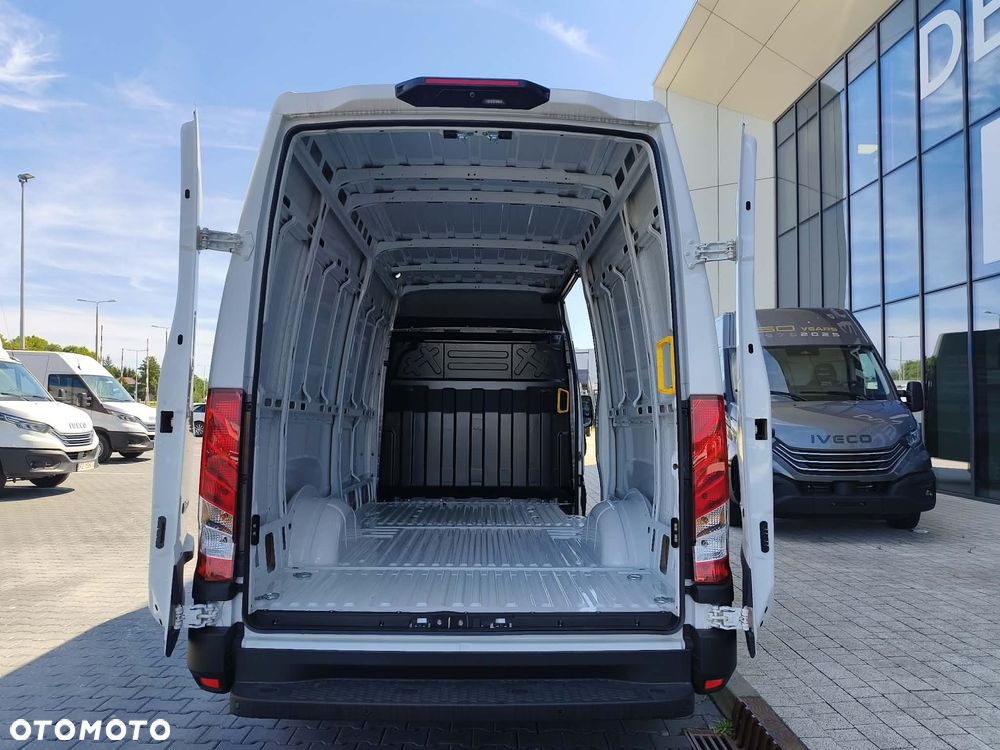 Iveco Daily - 11