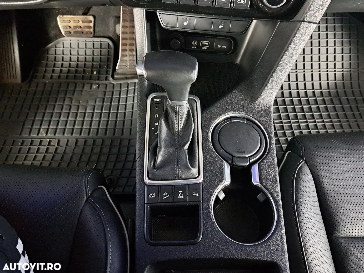 Kia Sportage - 16