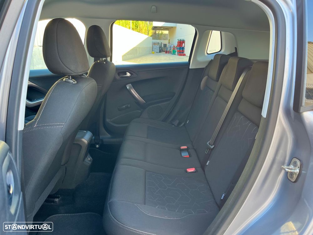 Peugeot 2008 PureTech 110 Stop&Start Style - 18