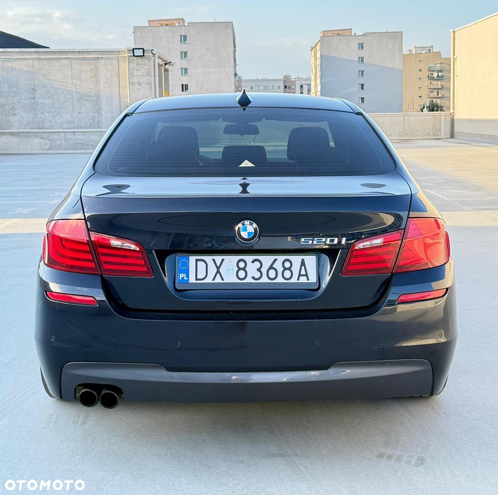BMW Seria 5 520i Luxury Line - 5