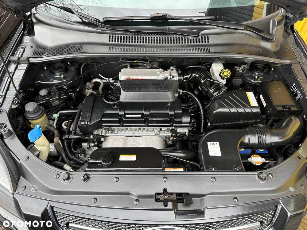 Kia Sportage 2.0 LX - 26