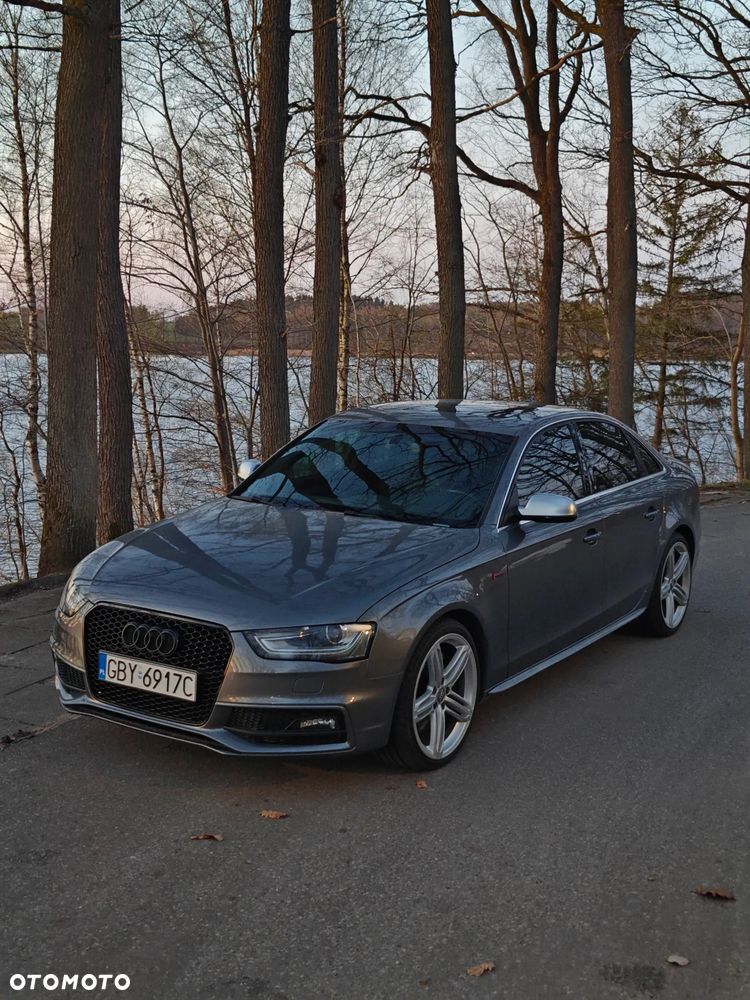 Audi S4 Limousine - 1