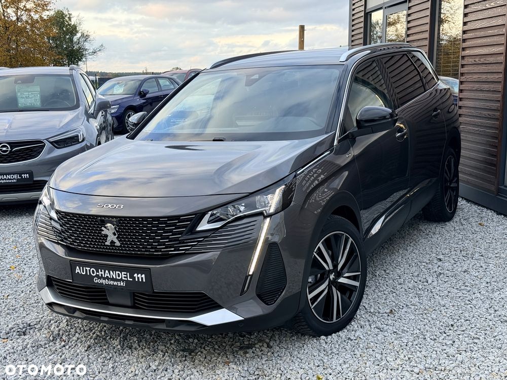 Peugeot 5008 - 5