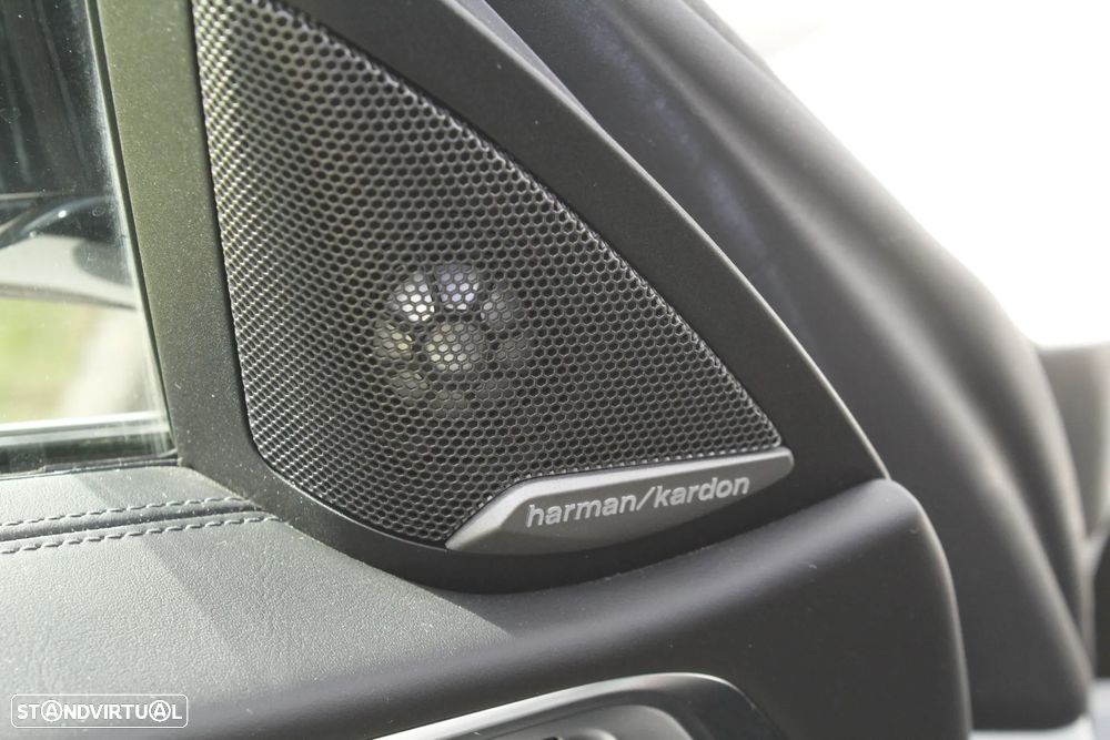 BMW M4 Competition - 17