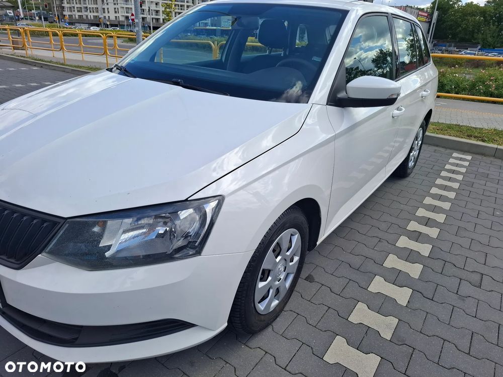 Skoda Fabia 1.0 TSI Active - 10