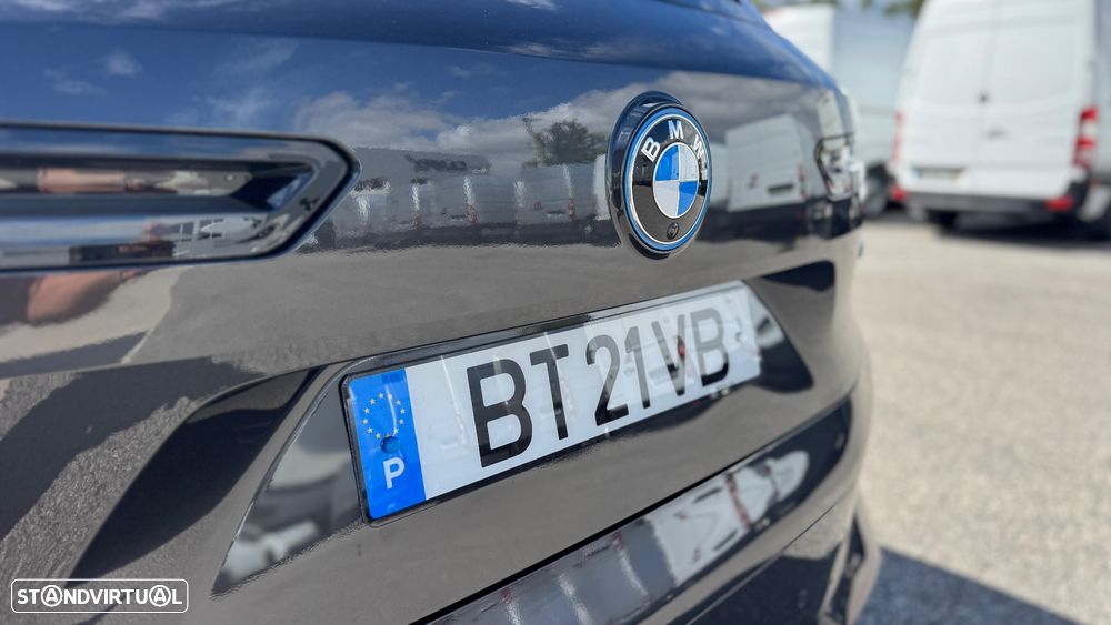 BMW iX xDrive 40 Pack Desportivo - 22