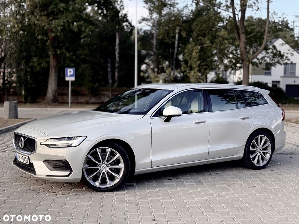 Volvo V60 D3 Momentum Pro - 17