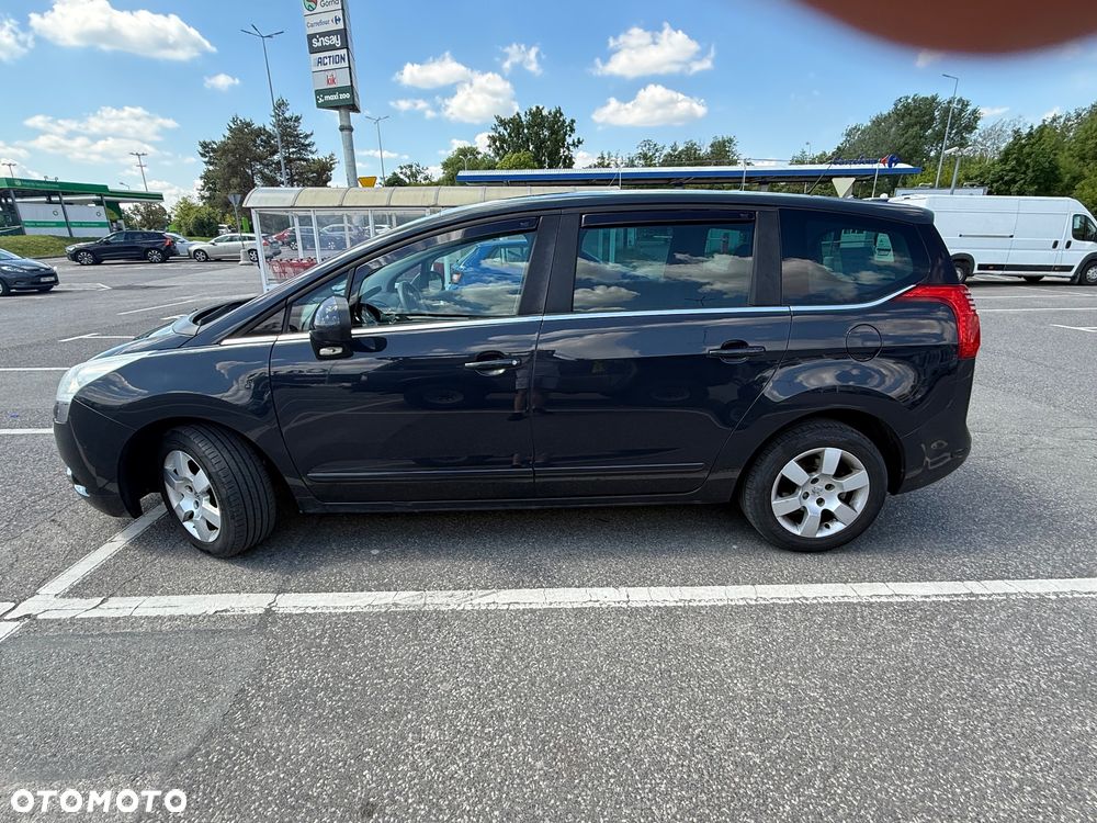 Peugeot 5008 1.6 Premium - 3