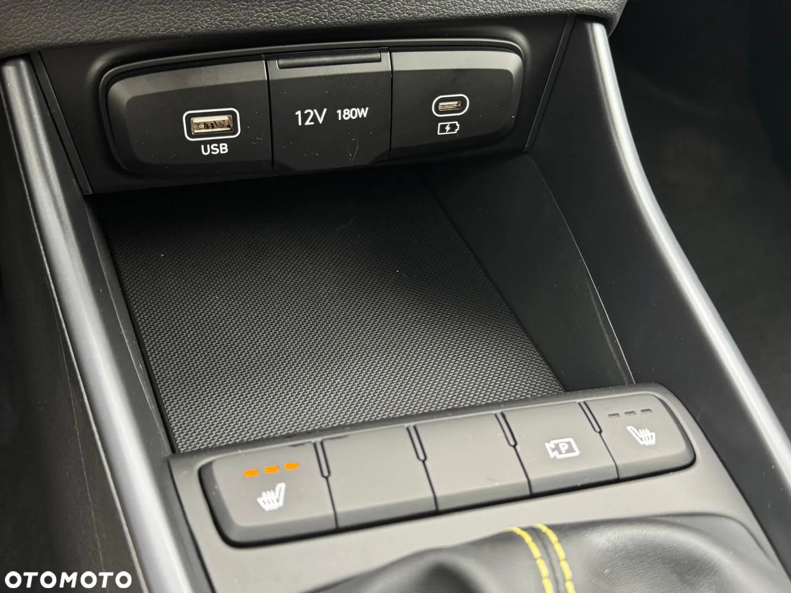Hyundai i20 1.2 Modern - 20