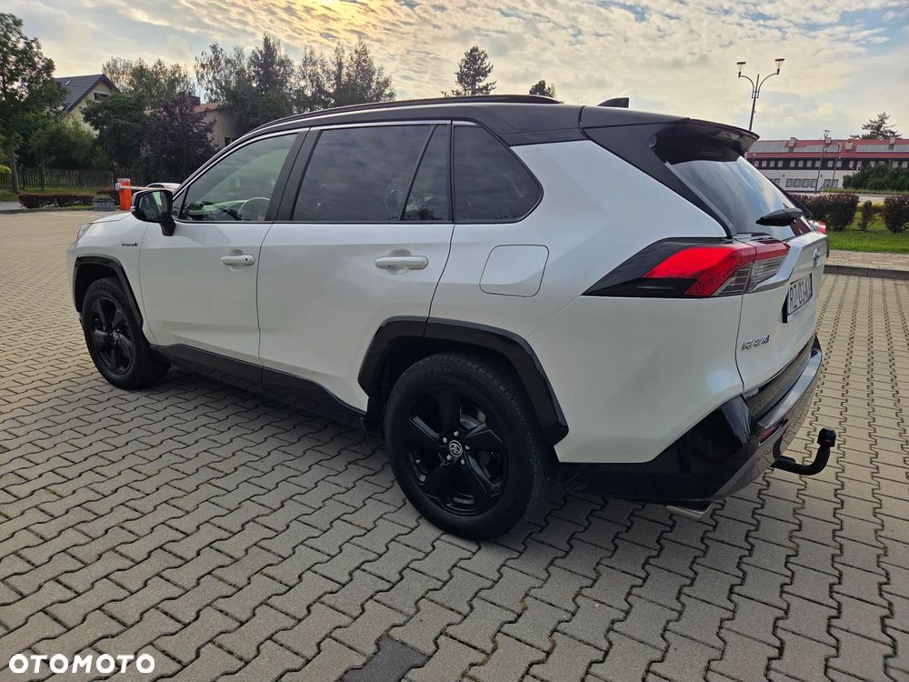 Toyota Rav4 2021 photo 2