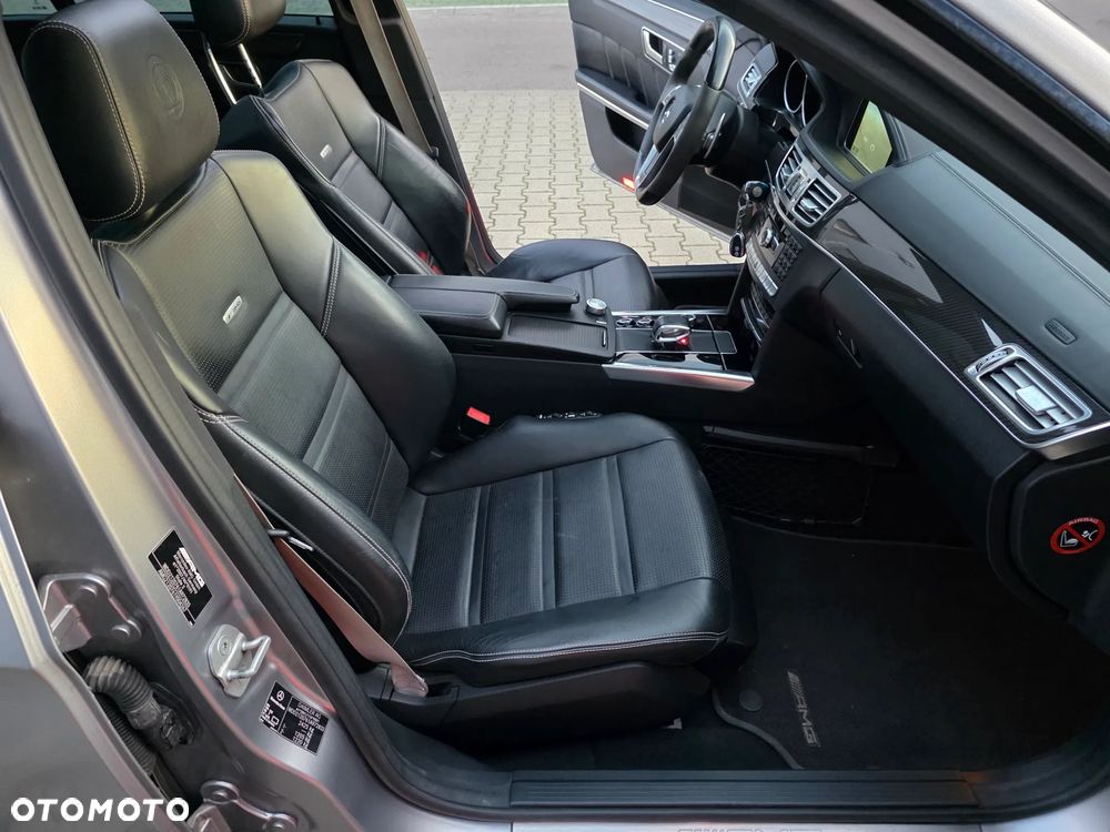 Mercedes-Benz Klasa E 63 AMG S 4-Matic - 20