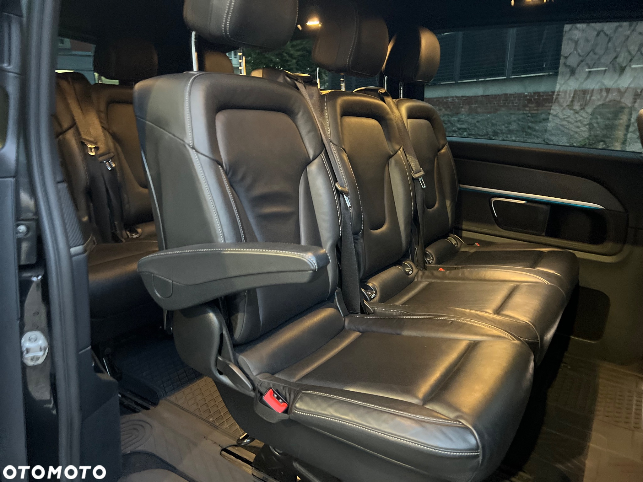 Mercedes-Benz Klasa V 300 d 4-Matic Avantgarde 9G-Tronic (ekstra d³) - 23