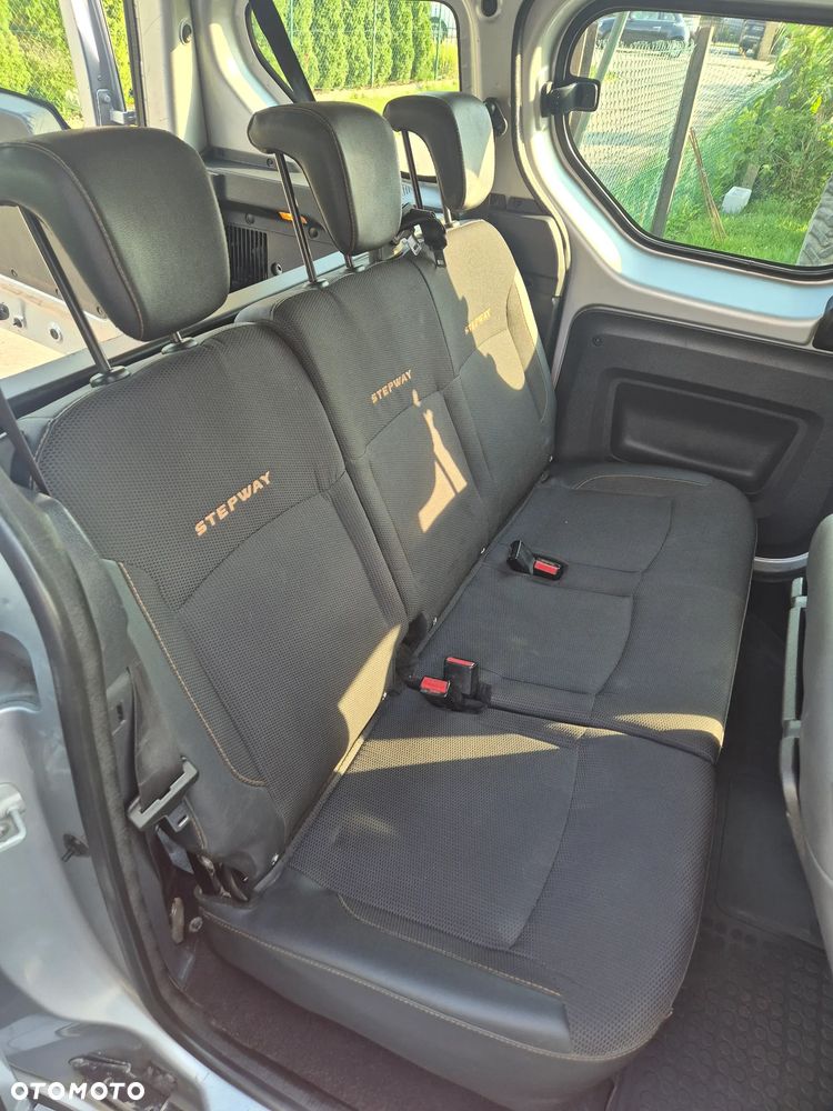 Dacia Dokker 1.5 dCi Stepway - 12