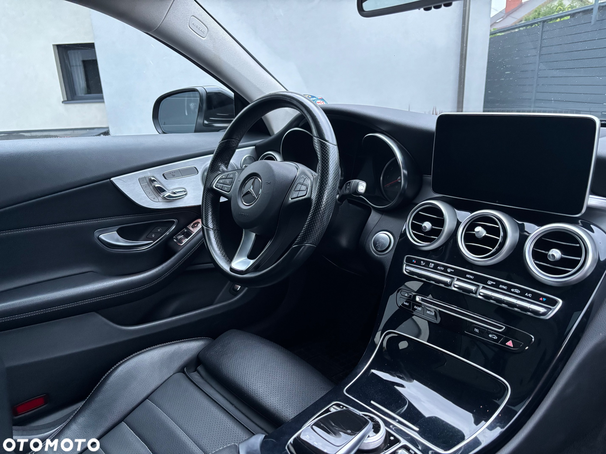 Mercedes-Benz Klasa C 300 Coupe 7G-TRONIC AMG Line - 12