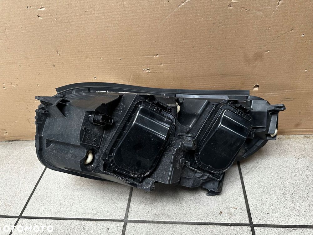 citroen jumpy iii 3 2016-23 rok vivaro 2019-23 rok 9808567680 lampa prawa - 10