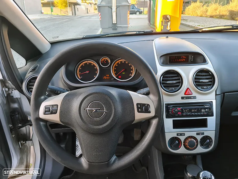 Opel Corsa 1.2 Enjoy - 12