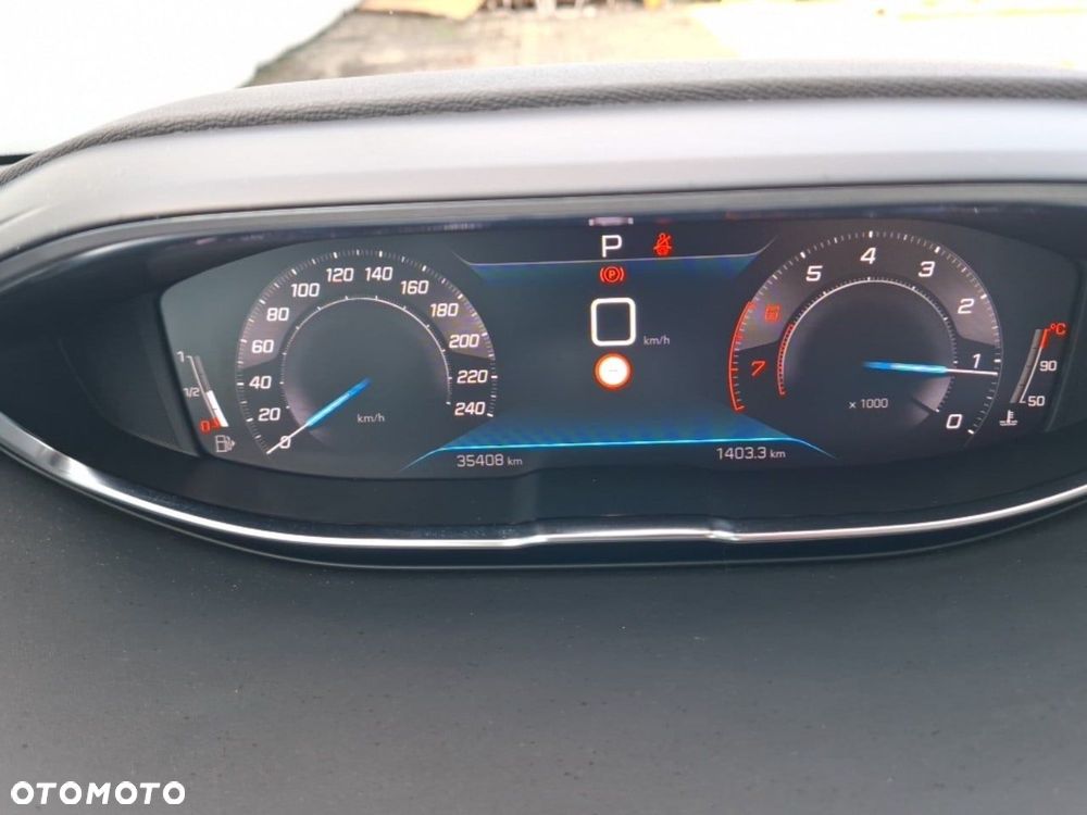 Peugeot 3008 1.2 PureTech Active Pack S&S EAT8 - 10