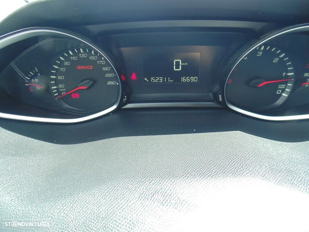 Peugeot 308 1.6 HDi Active - 26