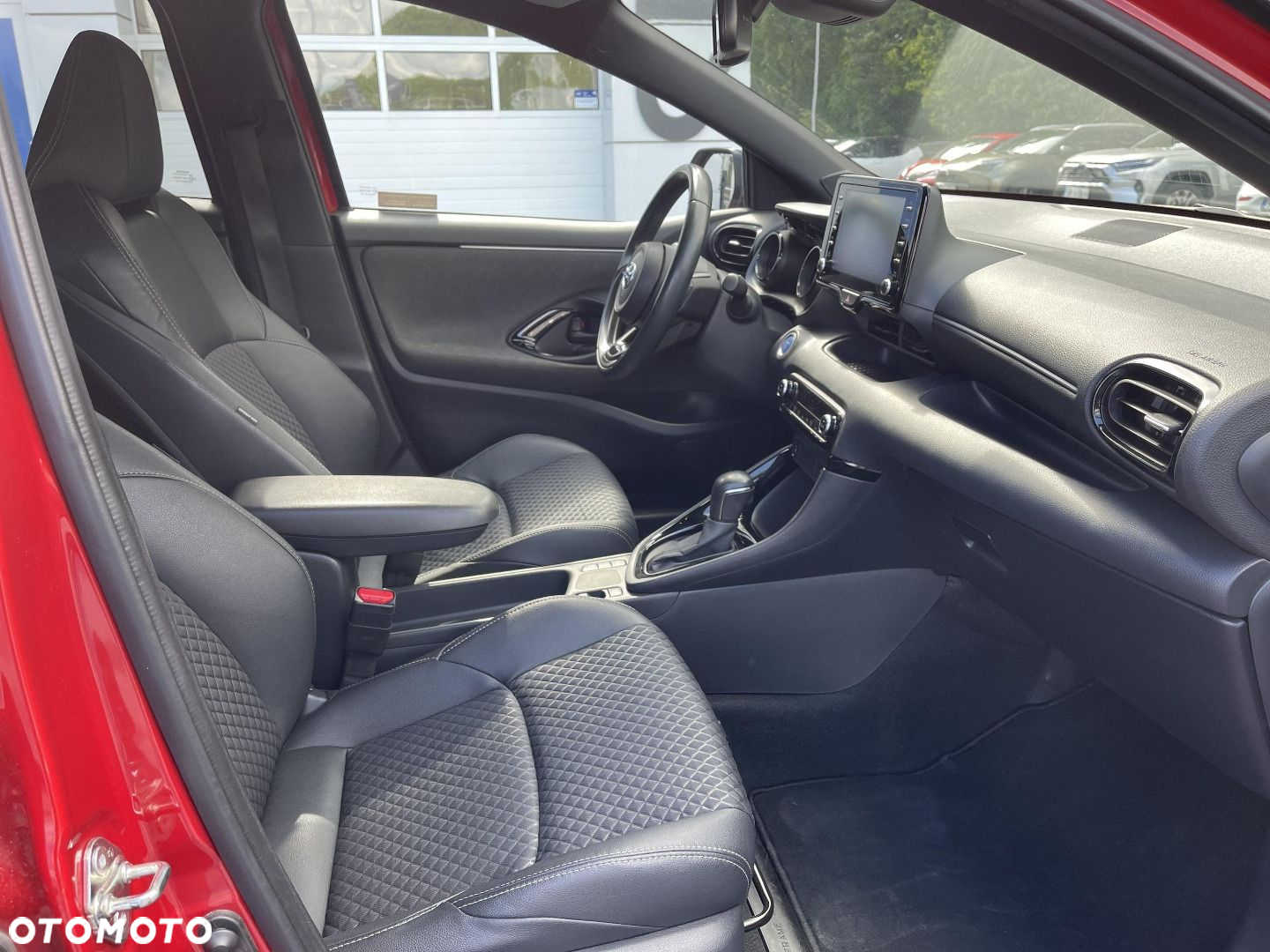 Toyota Yaris - 8