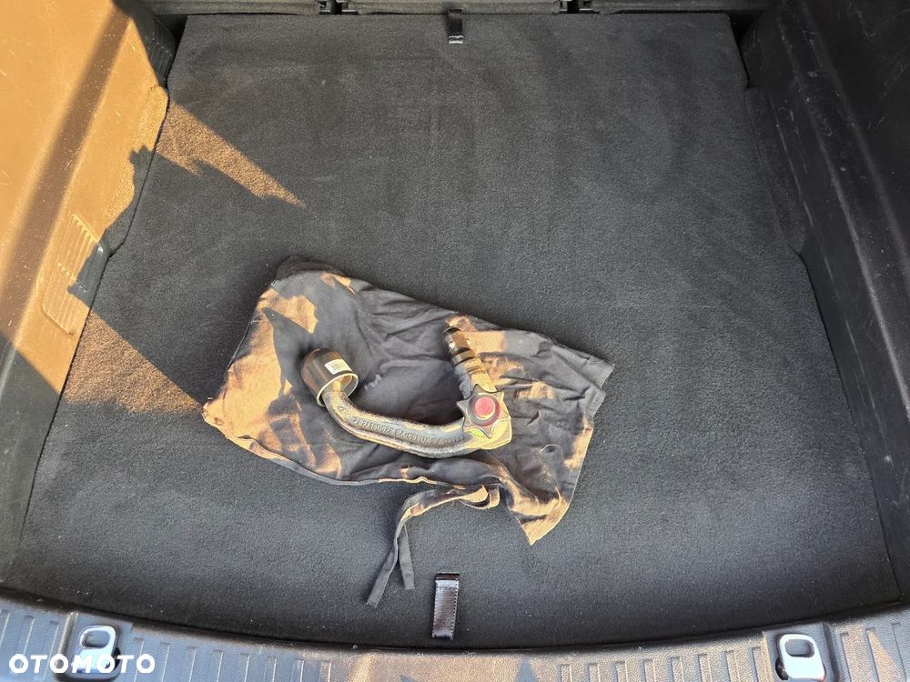 Ford S-Max 2.0 EcoBlue Titanium - 37