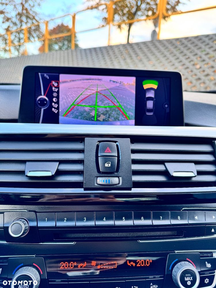 BMW Seria 3 316d Sport Line - 25