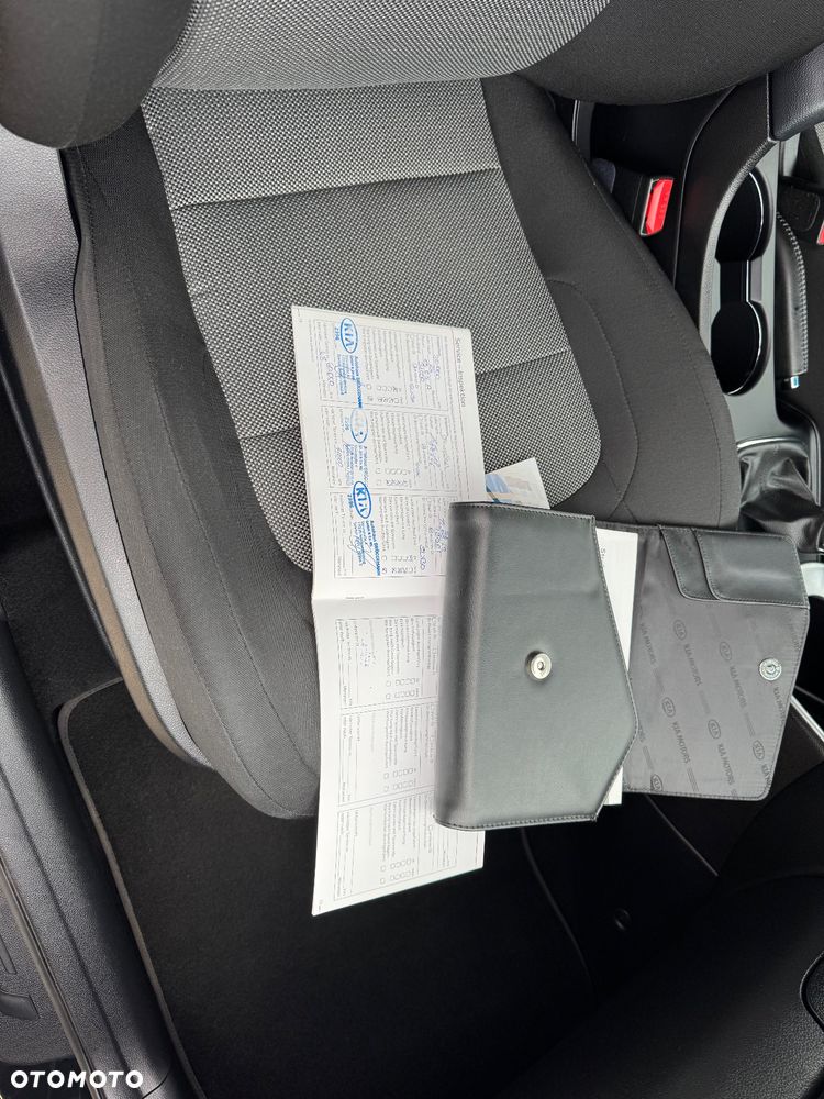 Kia Ceed 1.6 GDI Dream-Team Edition - 37