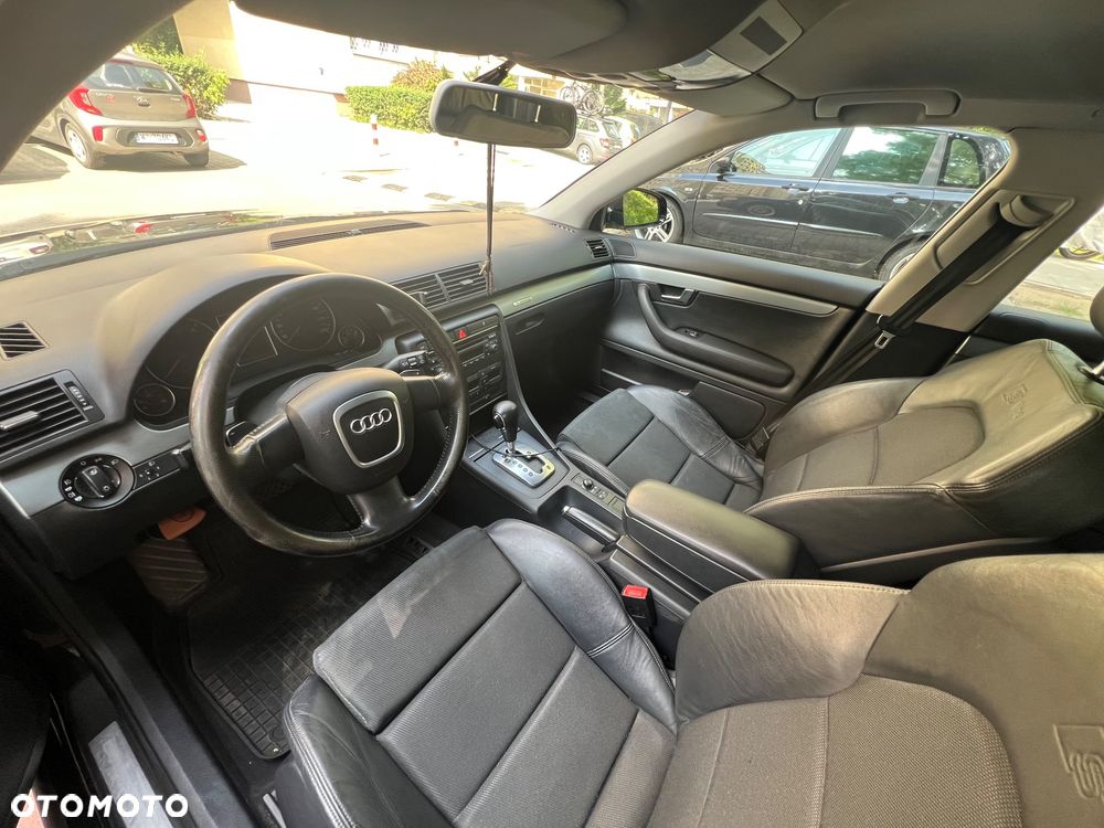 Audi A4 Avant - 16
