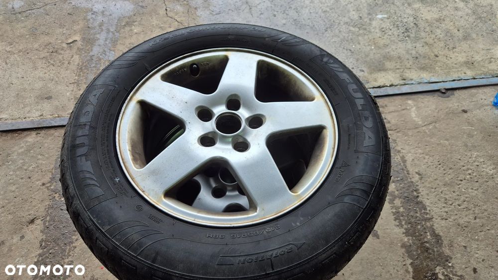 Hyundai Tucson 2.0 2WD GLS - 11