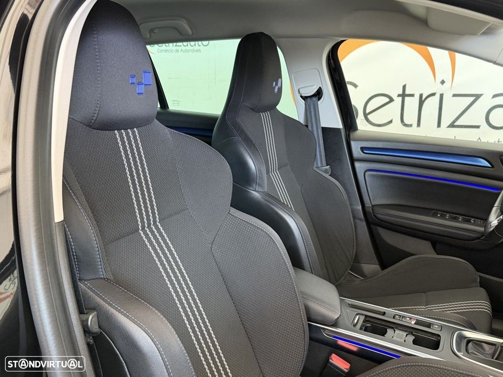 Renault Mégane Sport Tourer 1.5 Blue dCi GT Line EDC - 11