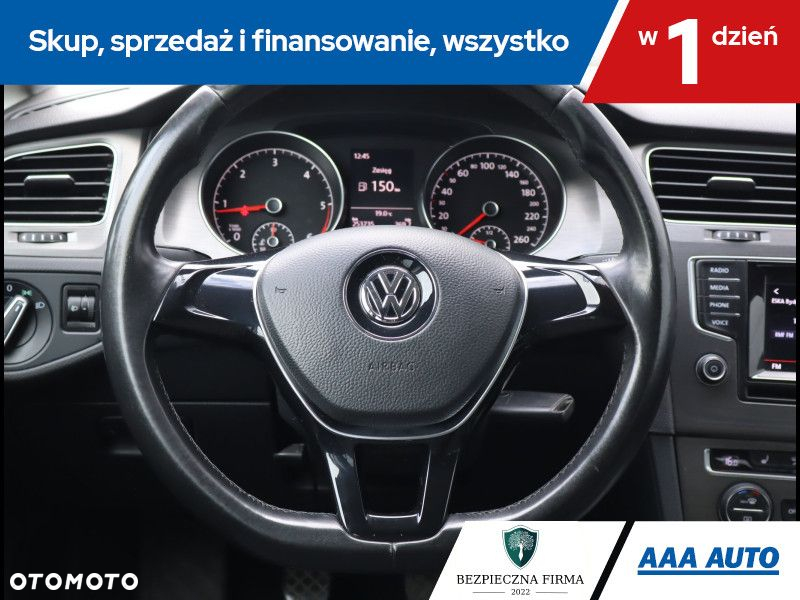 Volkswagen Golf - 17