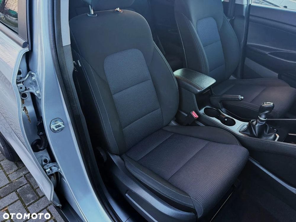 Hyundai Tucson blue 1.7 CRDi 2WD Passion Plus - 15