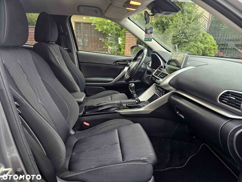 Mitsubishi Eclipse Cross 1.5 T-MIVEC ClearTec 2WD Intro Edition - 19