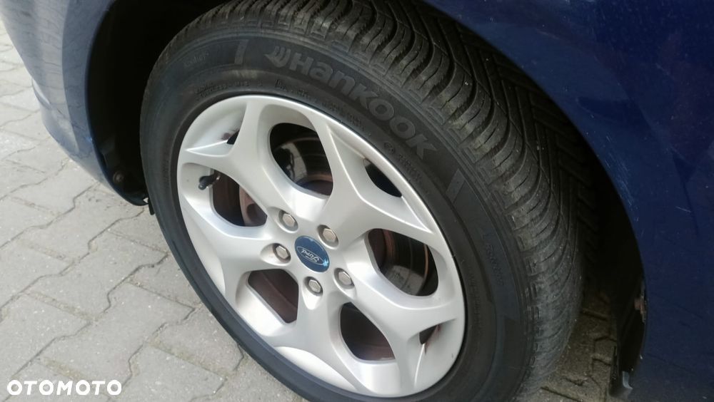 Ford Focus 1.6 Trend + - 30