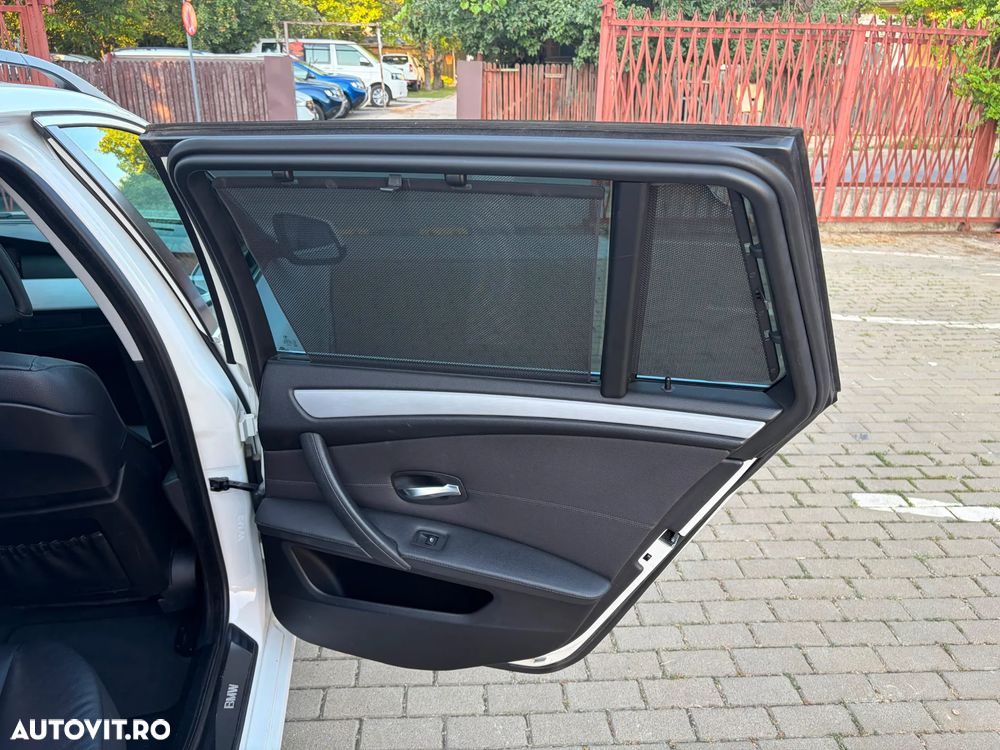BMW Seria 5 520d - 13