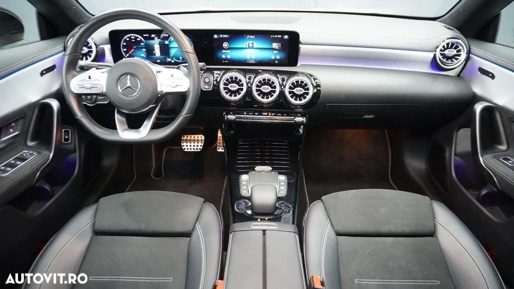 Mercedes-Benz CLA 200 7G-DCT AMG Line - 20
