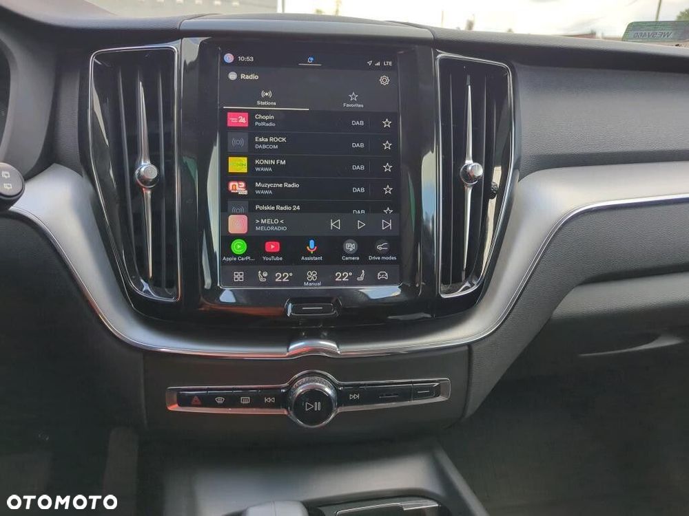 Volvo XC 60 B4 D AWD Momentum Pro - 4