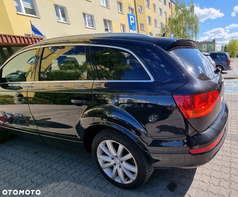 Audi Q7 - 11