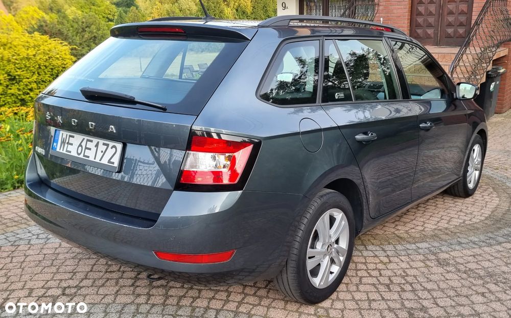 Skoda Fabia 1.0 TSI Ambition Plus - 2