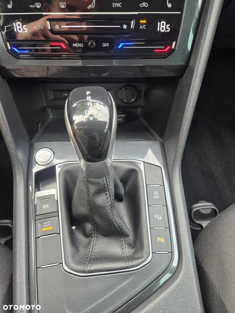 Volkswagen Tiguan 2.0 TDI SCR DSG Elegance - 12