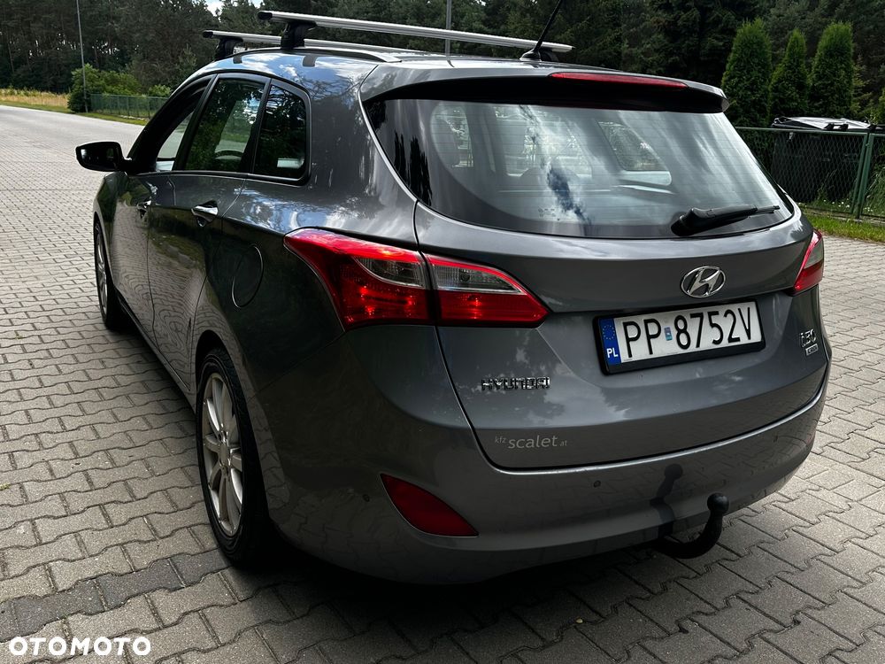 Hyundai i30 i30cw 1.4 CRDi Advantage - 14